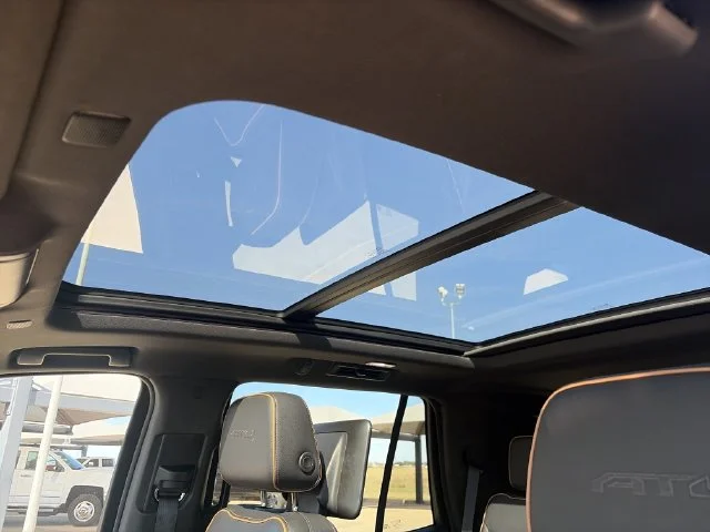 Used 2022 Red GMC AT4 image 18