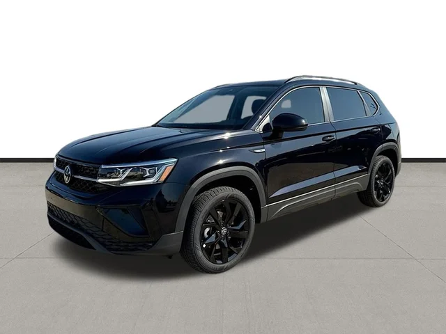 Pre-Owned 2024 Volkswagen Taos 1.5L I4 Turbocharged DOHC 16V LEV3-SULEV30 158hp FWD 1.5T SE Black
