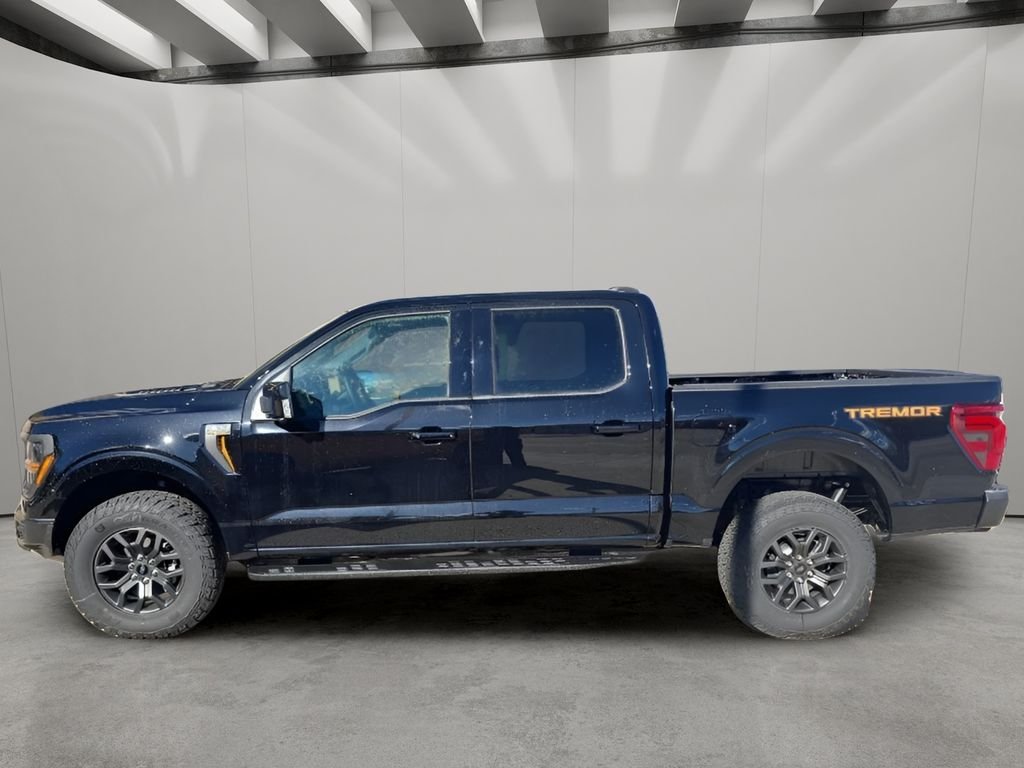 New 2025 Agate Black Metallic Ford Tremor® image 2