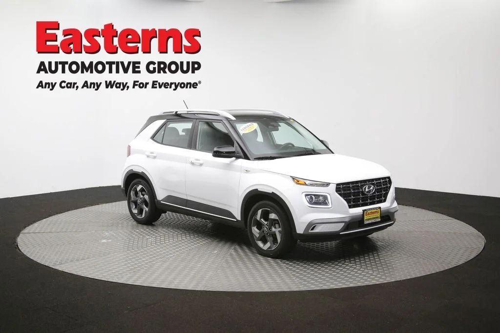 Used 2025 White Hyundai Limited image 48