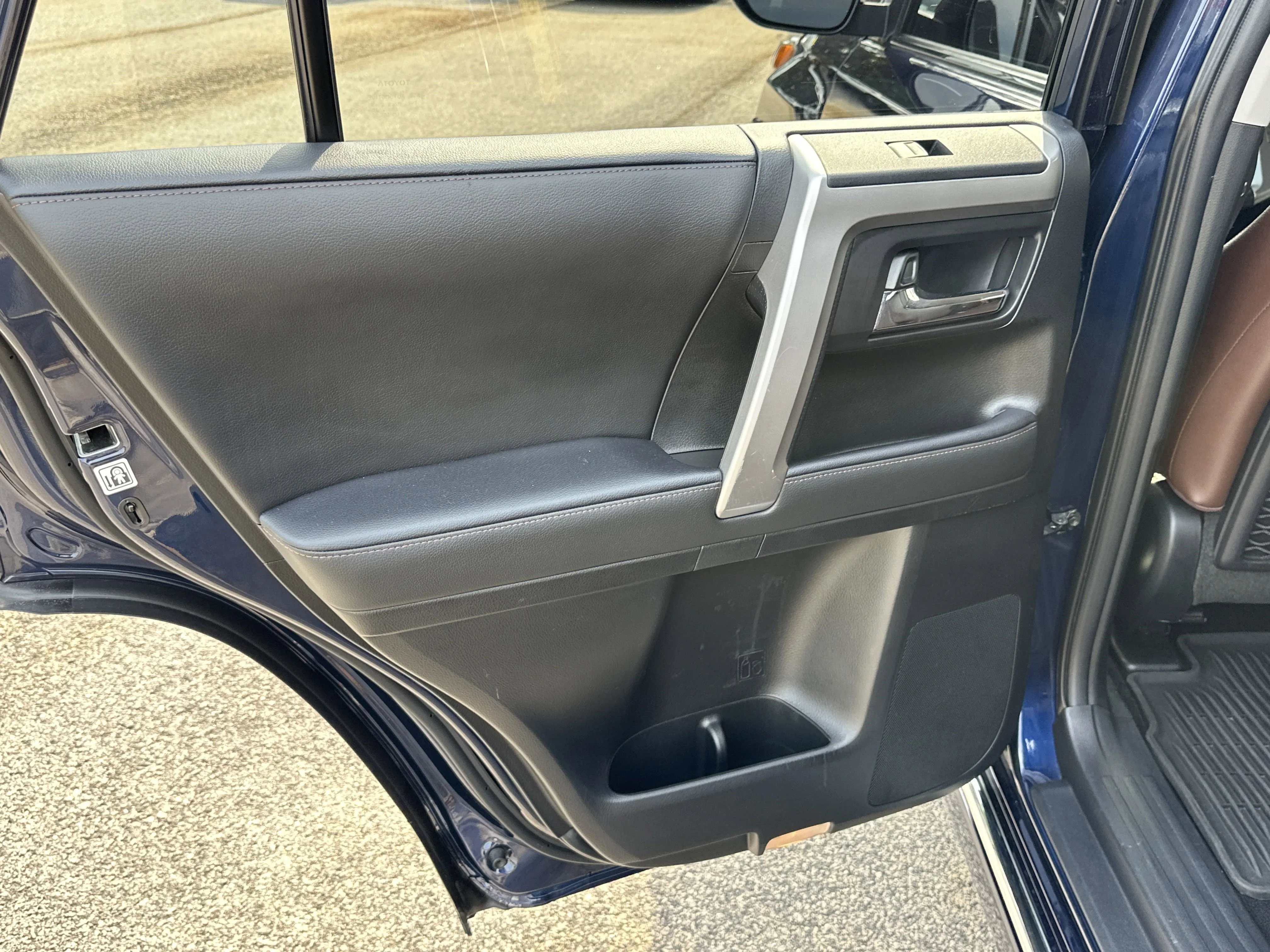 2022 Toyota 4Runner Limited - Photo 21