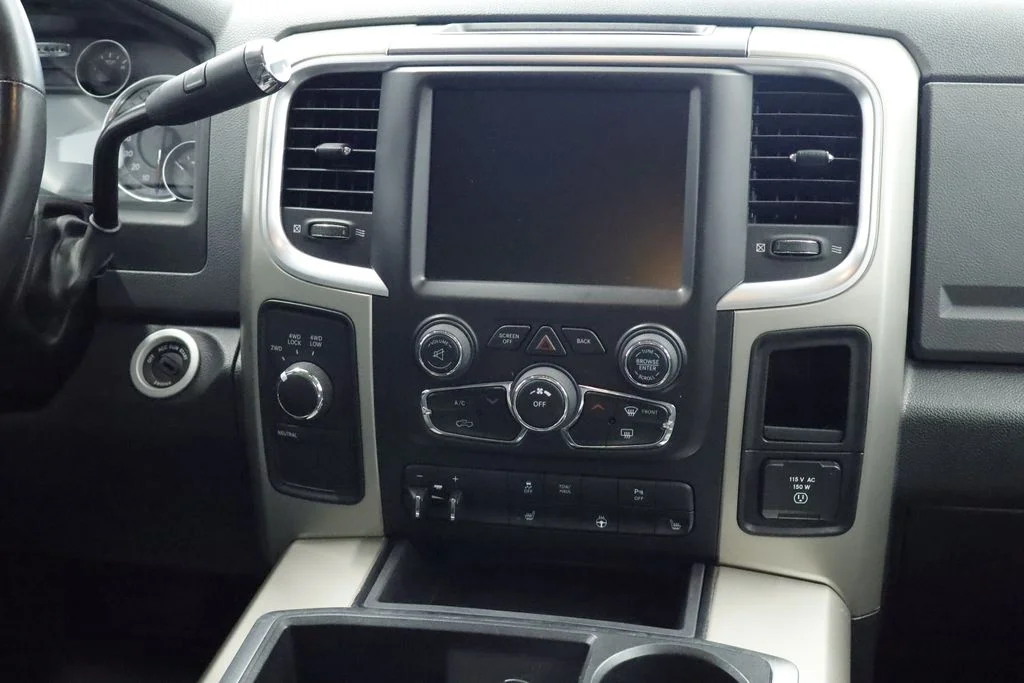 Used 2014 Black Ram Big Horn image 18