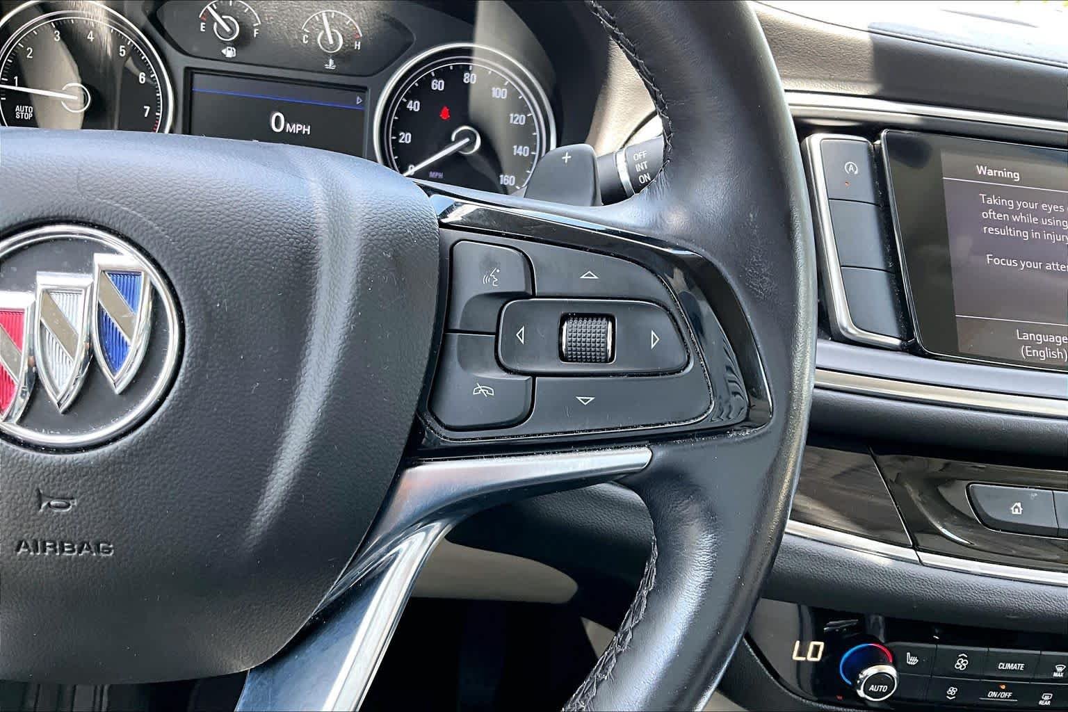 Used 2023 Summit White Buick Essence image 23