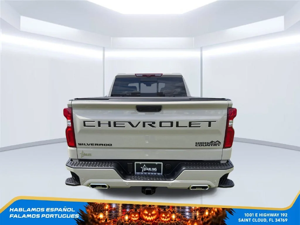 New 2026 White Sands Chevrolet High Country image 4