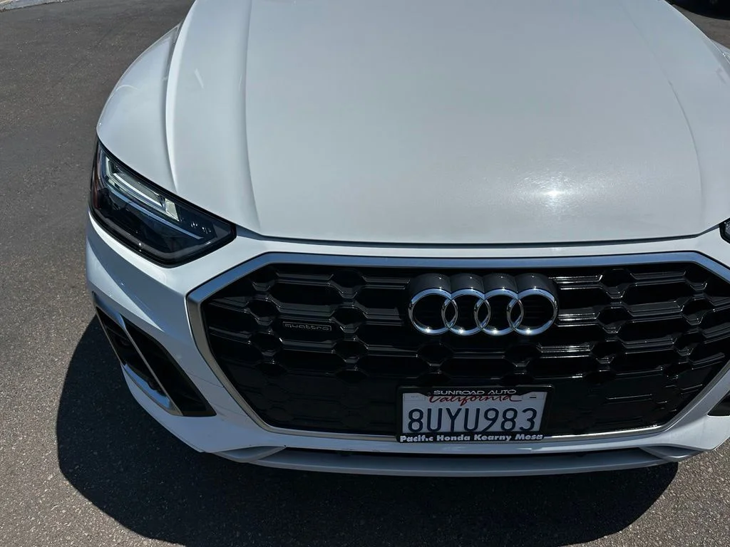 Used 2021 White Audi 55 Premium image 4