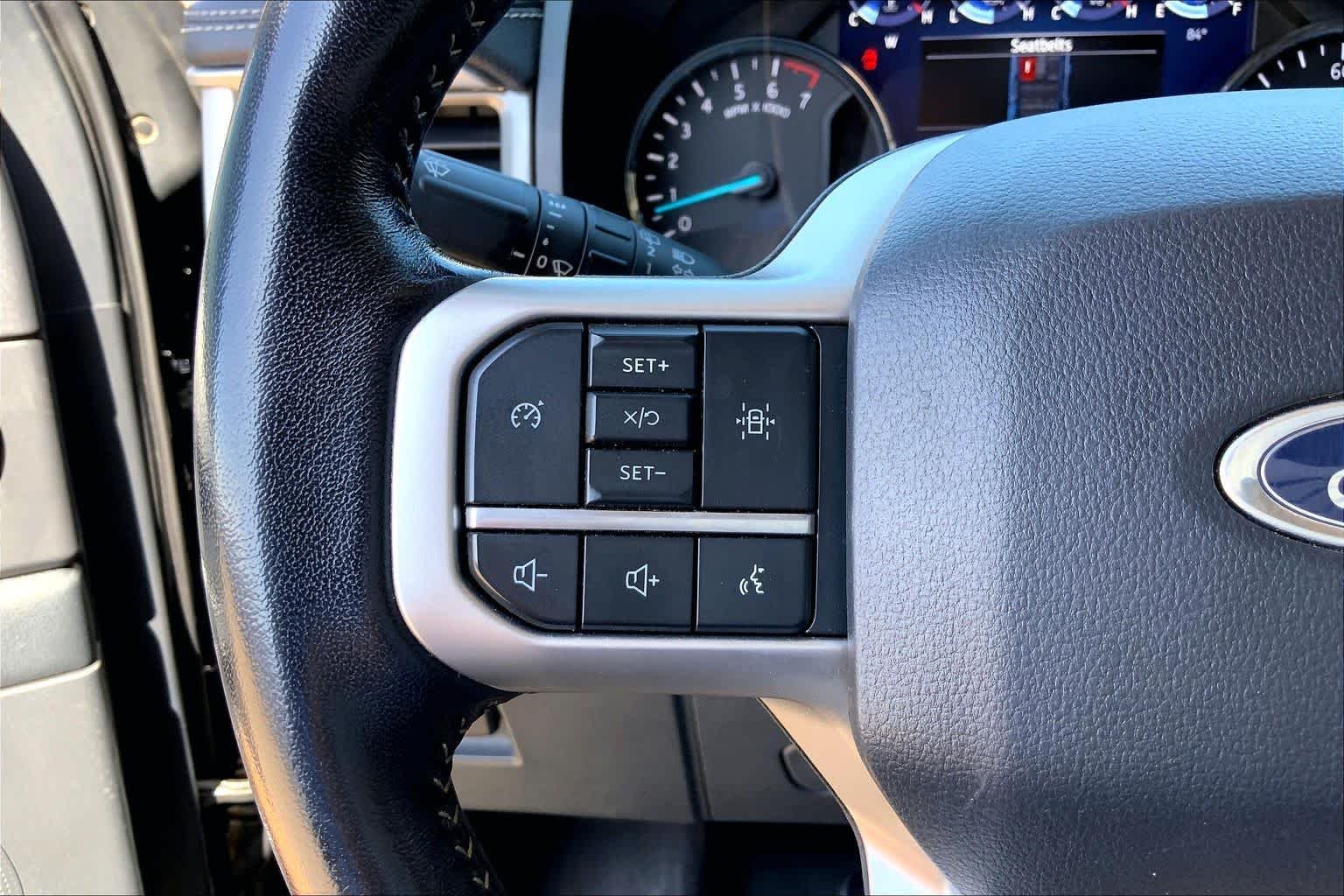 Used 2011 White Diamond Tricoat Chevrolet LTZ image 23