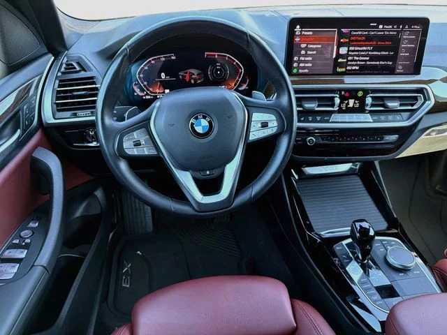 Used 2022 White BMW xDrive30i image 22