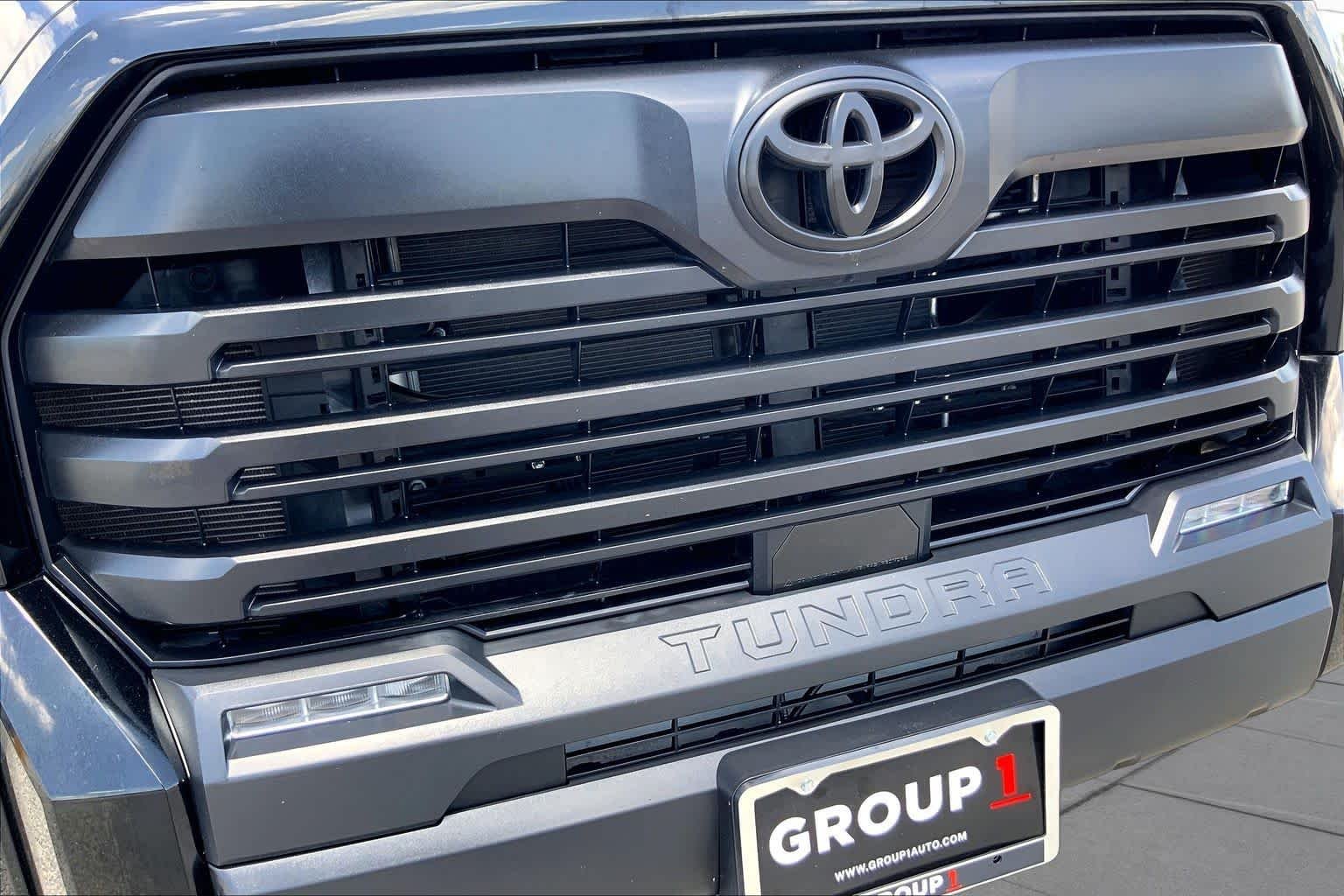 Used 2023 Midnight Black Metallic Toyota SR5 image 29