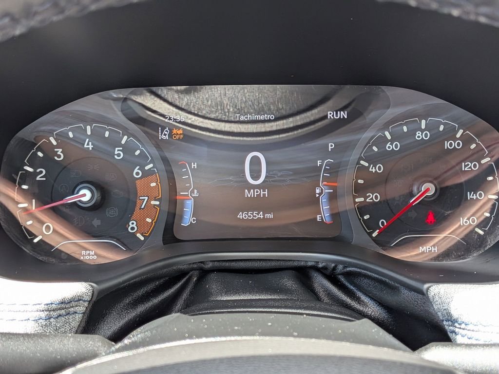 Certified Used 2022 Gray Jeep Latitude image 16