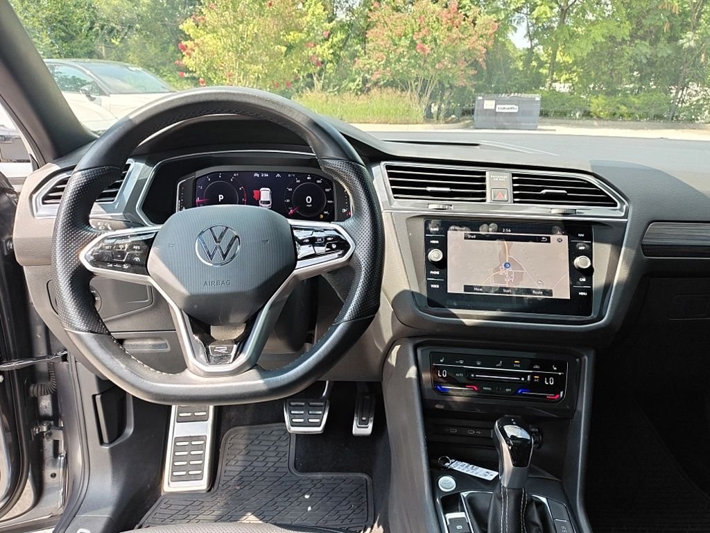 Used 2022 Gray Volkswagen 2.0T SEL R-Line image 19