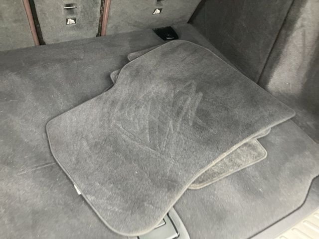 Used 2023 Gray BMW xDrive30i image 53