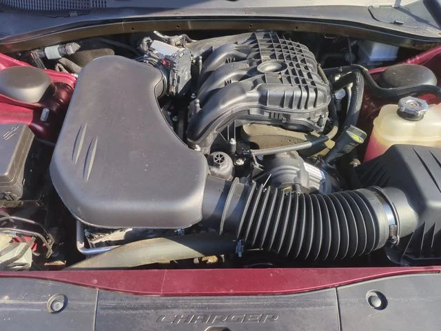Used 2023 Red Dodge SXT image 25