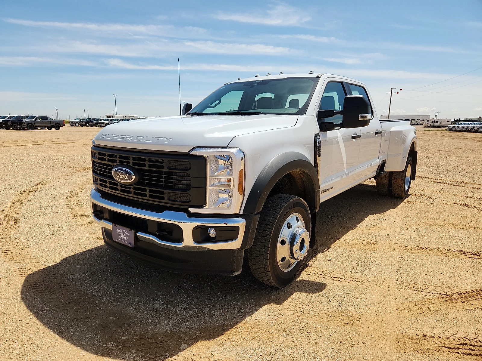 New 2026 Oxford White Ford F-450® XL image 3