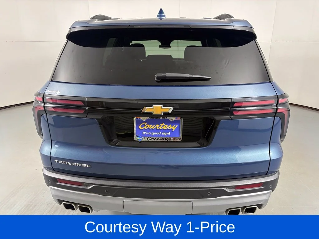 Used 2025 Blue Chevrolet LT image 9