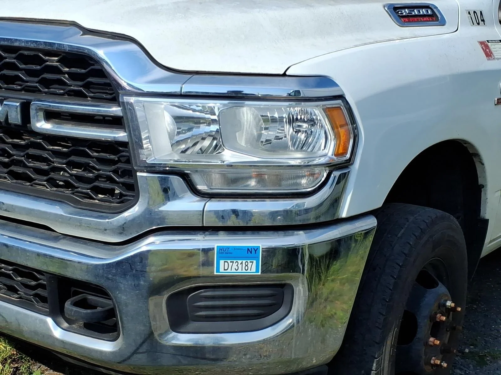 Used 2022 Bright White Clearcoat Ram Tradesman image 2