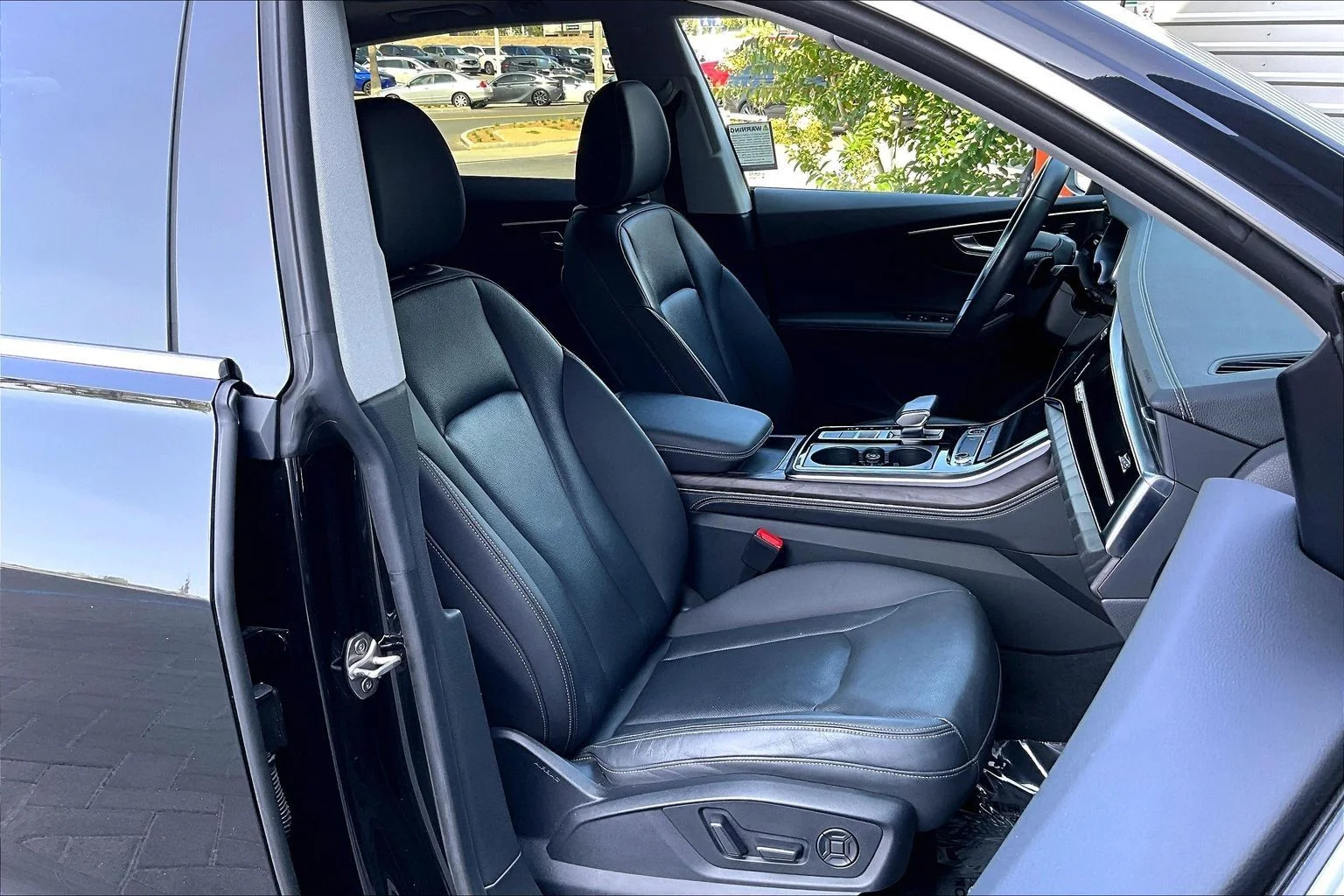 2023 Audi Q8 Premium Plus - Photo 7