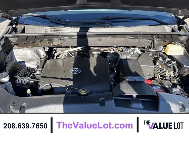 Used 2017  Toyota Limited Platinum image 10