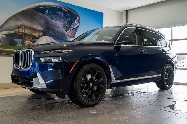 2026 BMW X7 xDrive40i's photo