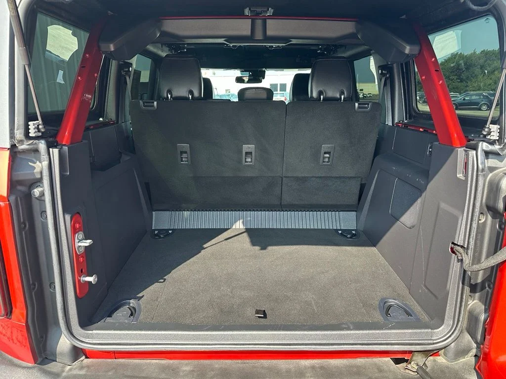 Used 2022 Red Ford Wildtrak image 36