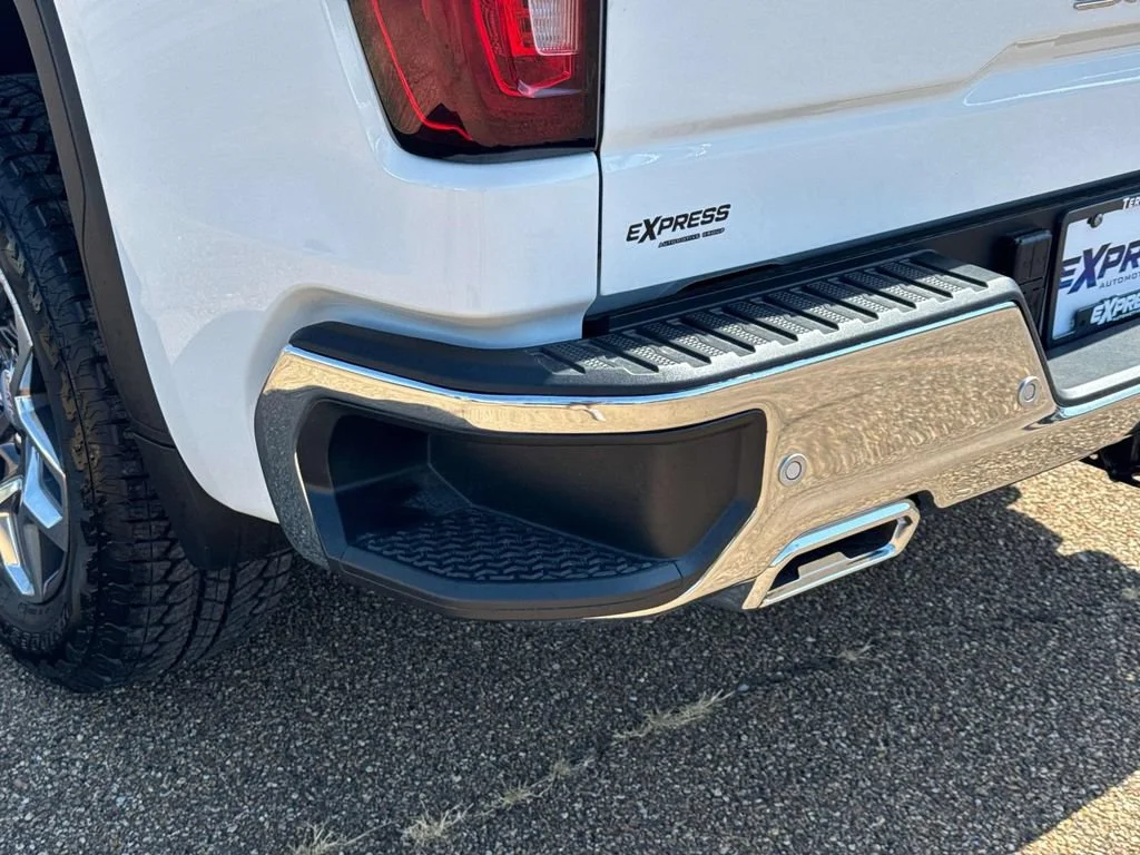 New 2026 Summit White GMC SLT image 8