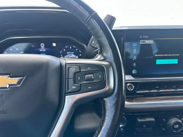 Used 2022 Summit White Chevrolet LT image 40