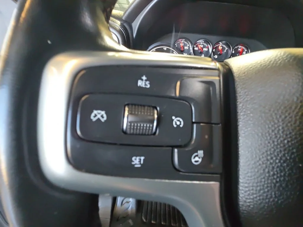 Used 2023 Summit White Chevrolet LT image 20