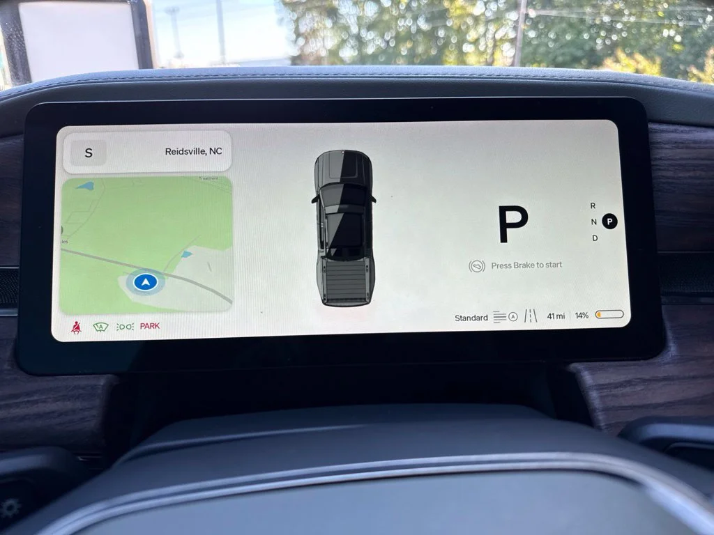 Used 2022 Black RIVIAN Adventure Package image 22