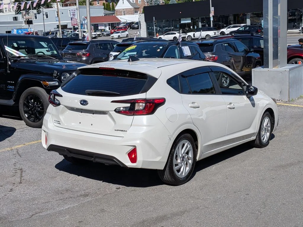 Used 2024 White Subaru Base image 6