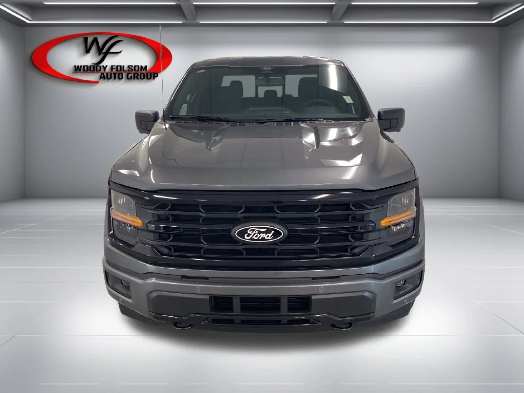New 2026 Gray Ford XLT image 3