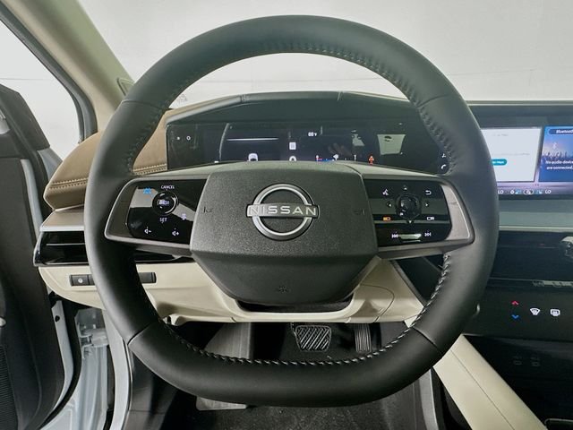 New 2026 Everest White Pearl TriCoat Nissan Platinum image 12