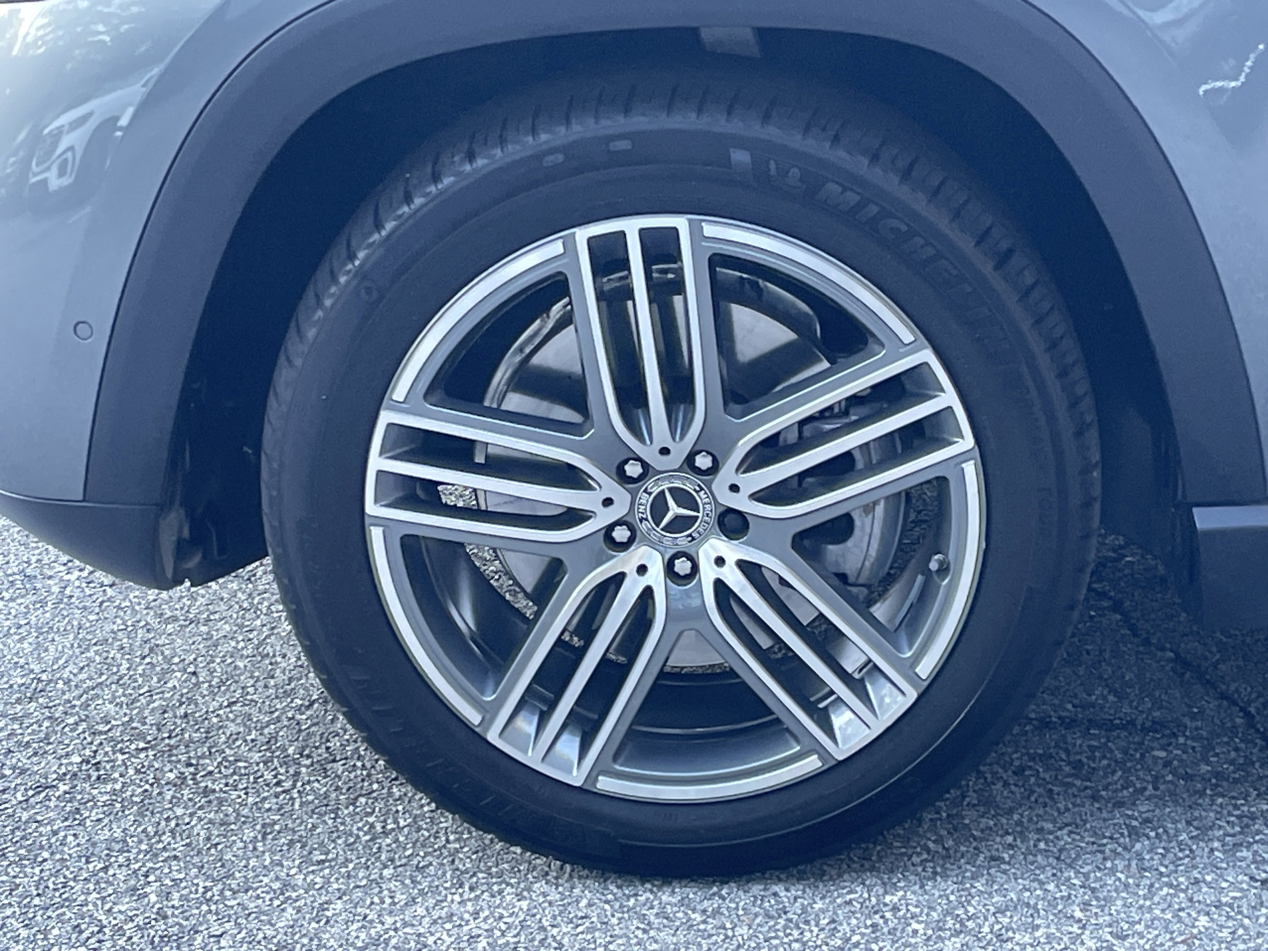 2025 Mercedes-Benz GLS Base - Photo 17