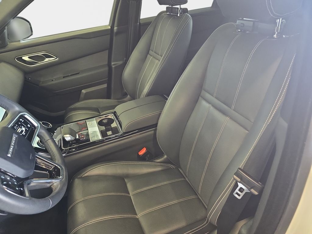 Certified Used 2023 White Land Rover S image 18