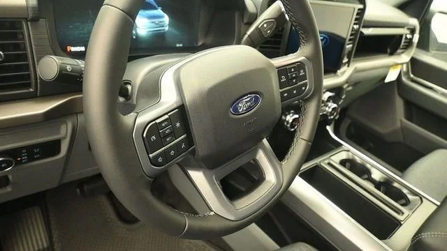 New 2026 Blue Ford XLT image 15