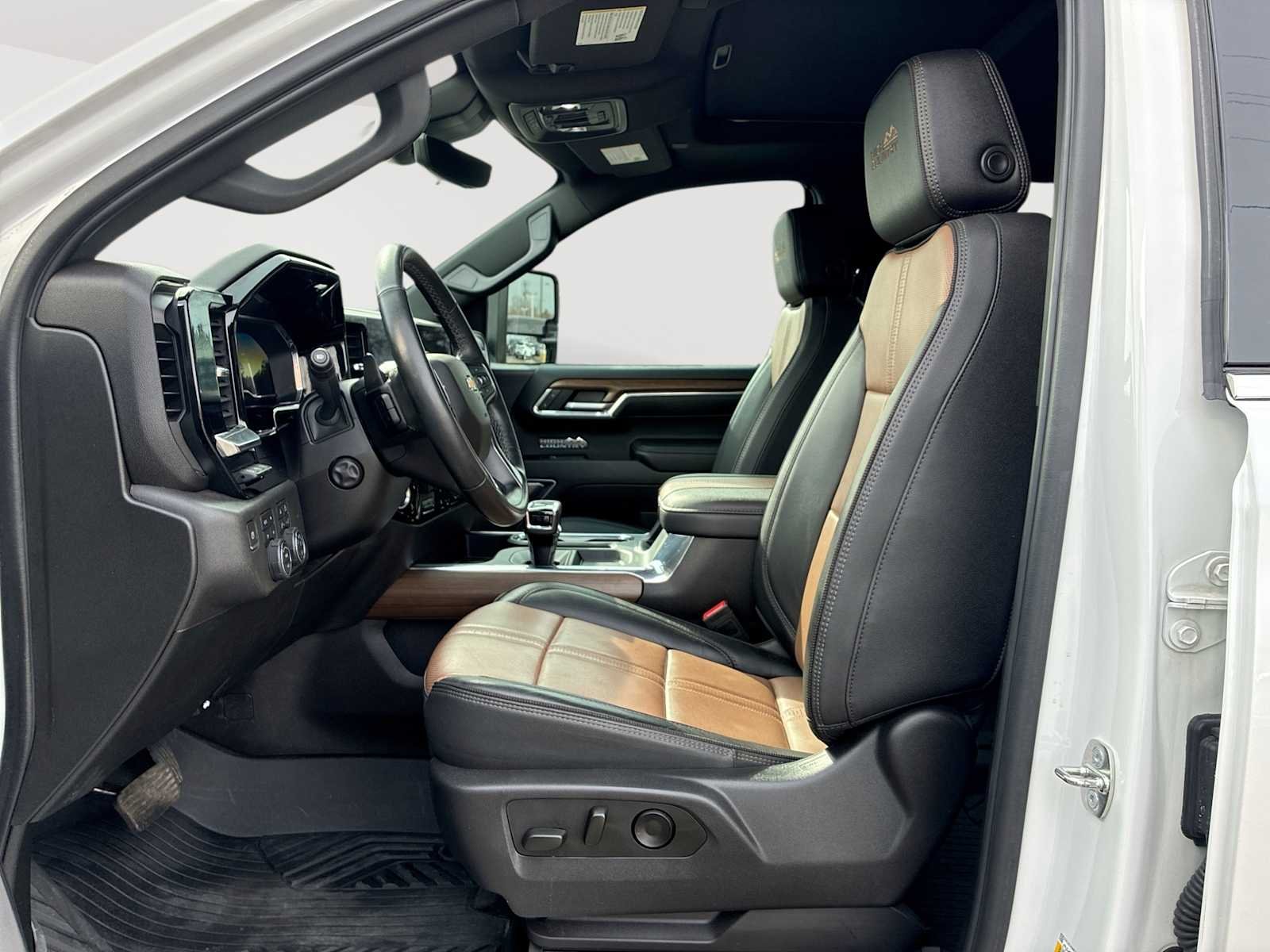 2023 Chevrolet Silverado 1500 High Country - Photo 20