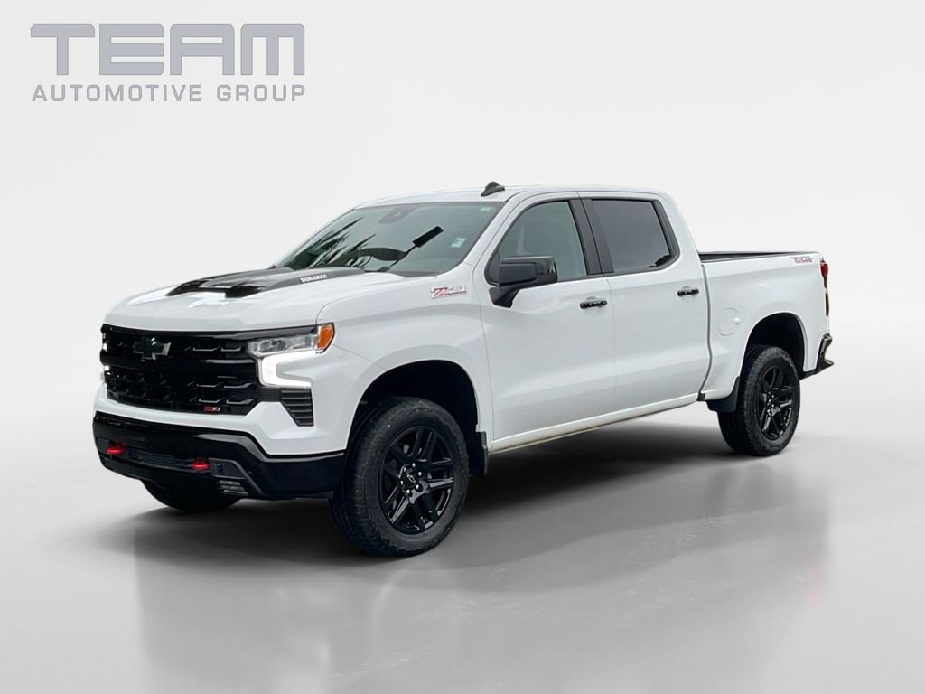 Used 2025 White Chevrolet LT Trail Boss image 3