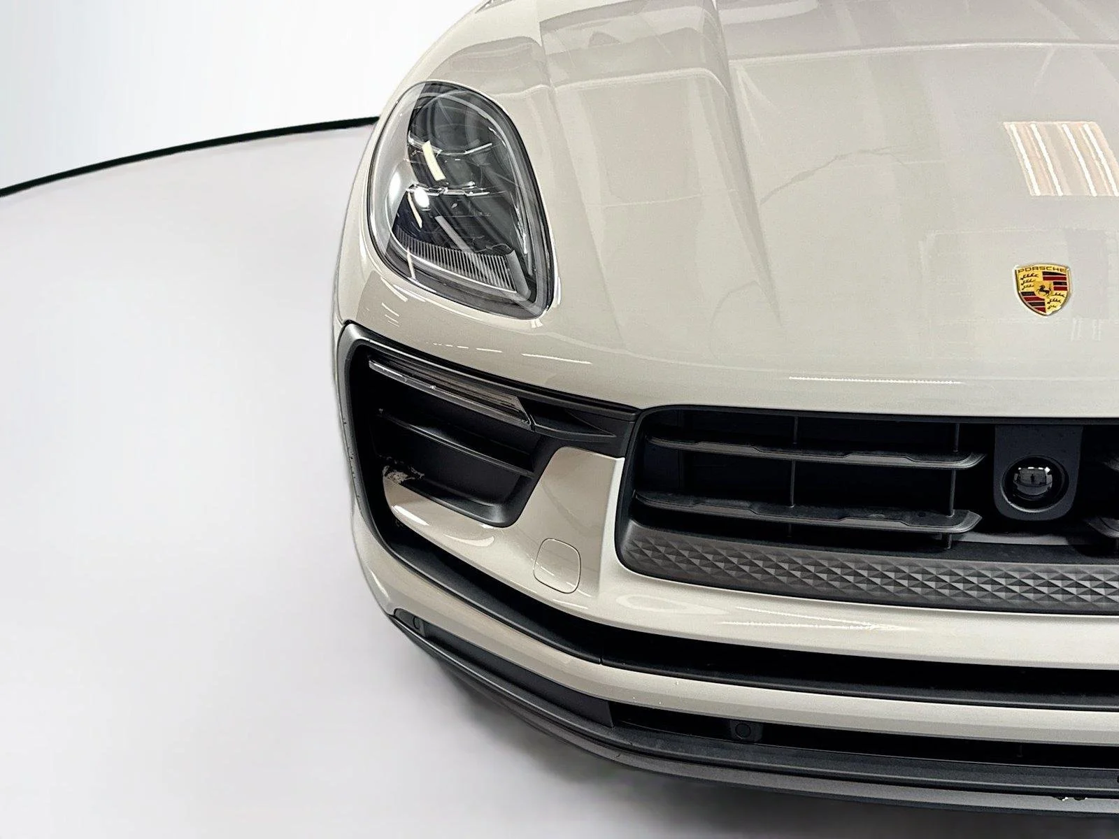 New 2026 Chalk Porsche  image 28