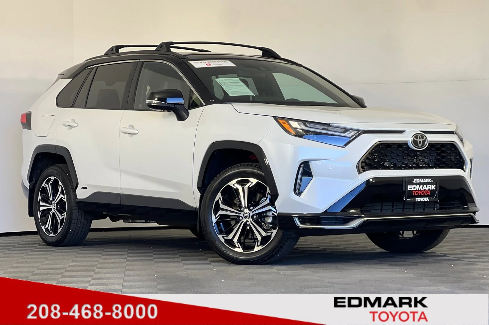 2025 Toyota RAV4 Plug-in Hybrid XSE AWD's photo