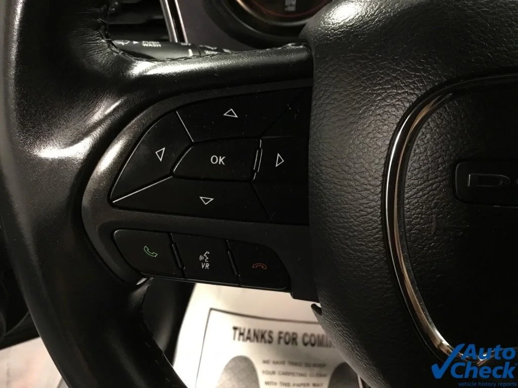 Used 2018 Silver Dodge SXT image 34
