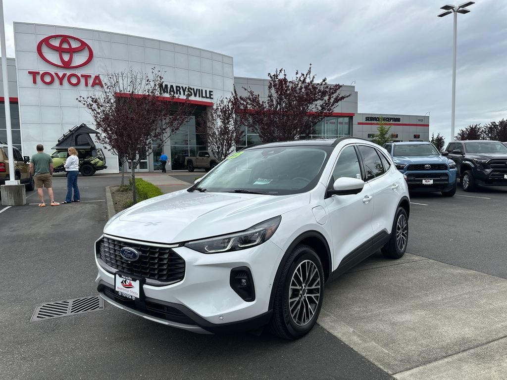 2023 Ford Escape PHEV FWD's photo
