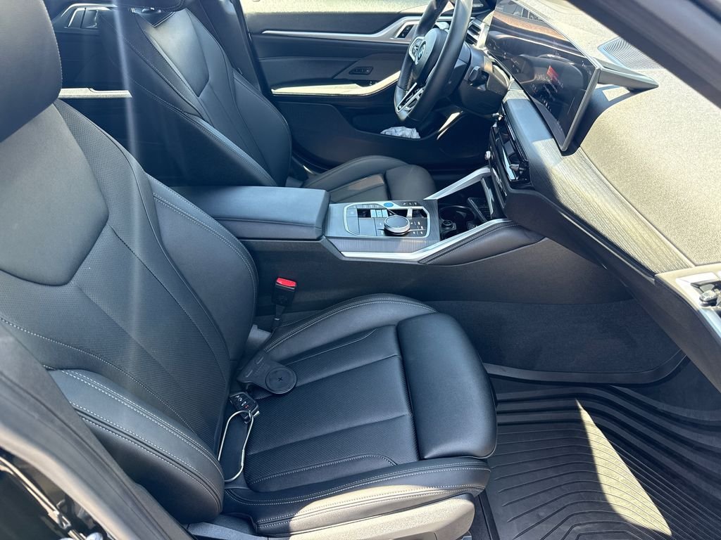 Used 2025 Black Sapphire Metallic BMW eDrive40 image 13