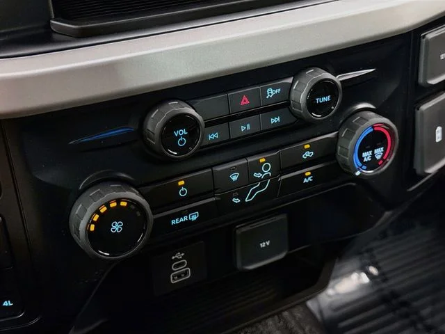 New 2026 Oxford White Ford F-350® XL image 15