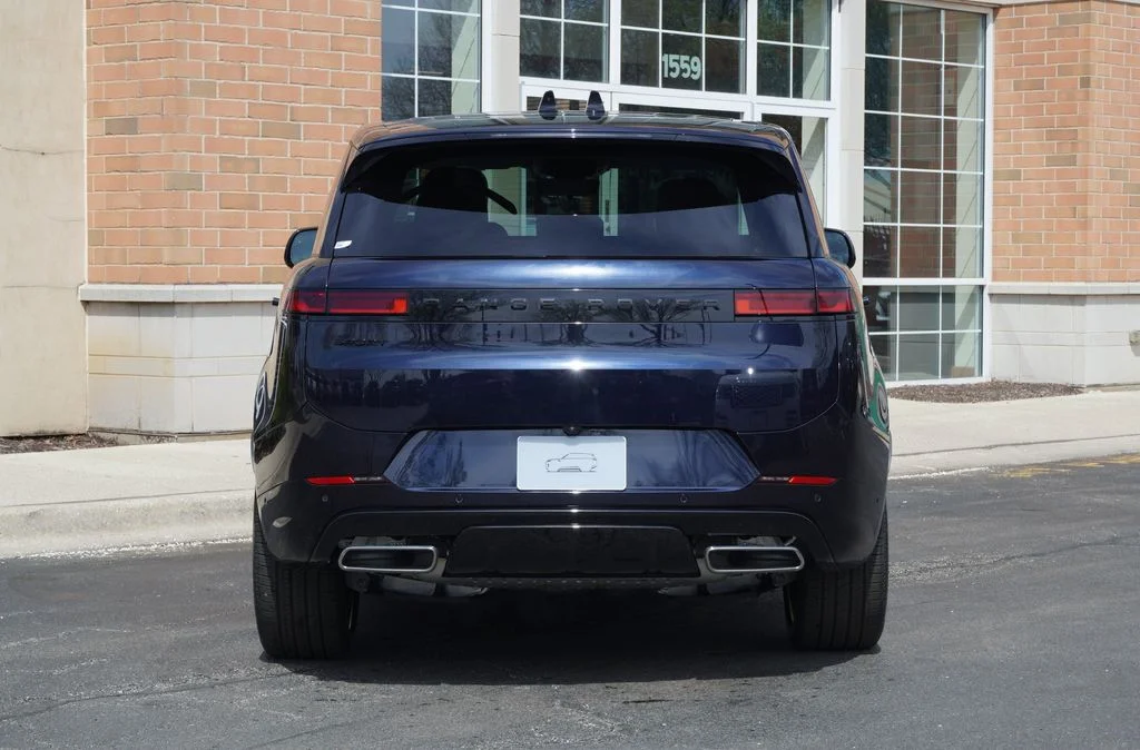 New 2026 Constellation Blue Ultra Metallic Gloss Land Rover Dynamic SE image 5