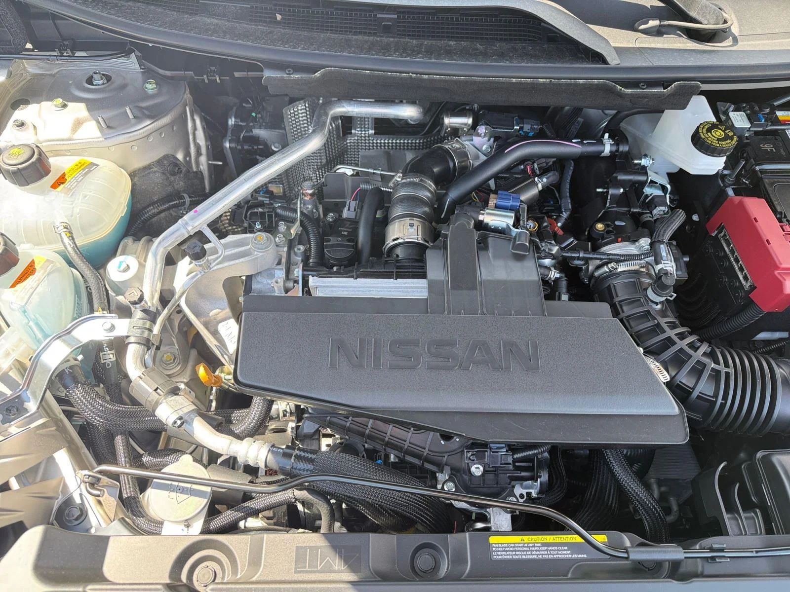 New 2026 Champagne Silver Metallic Nissan Platinum image 32