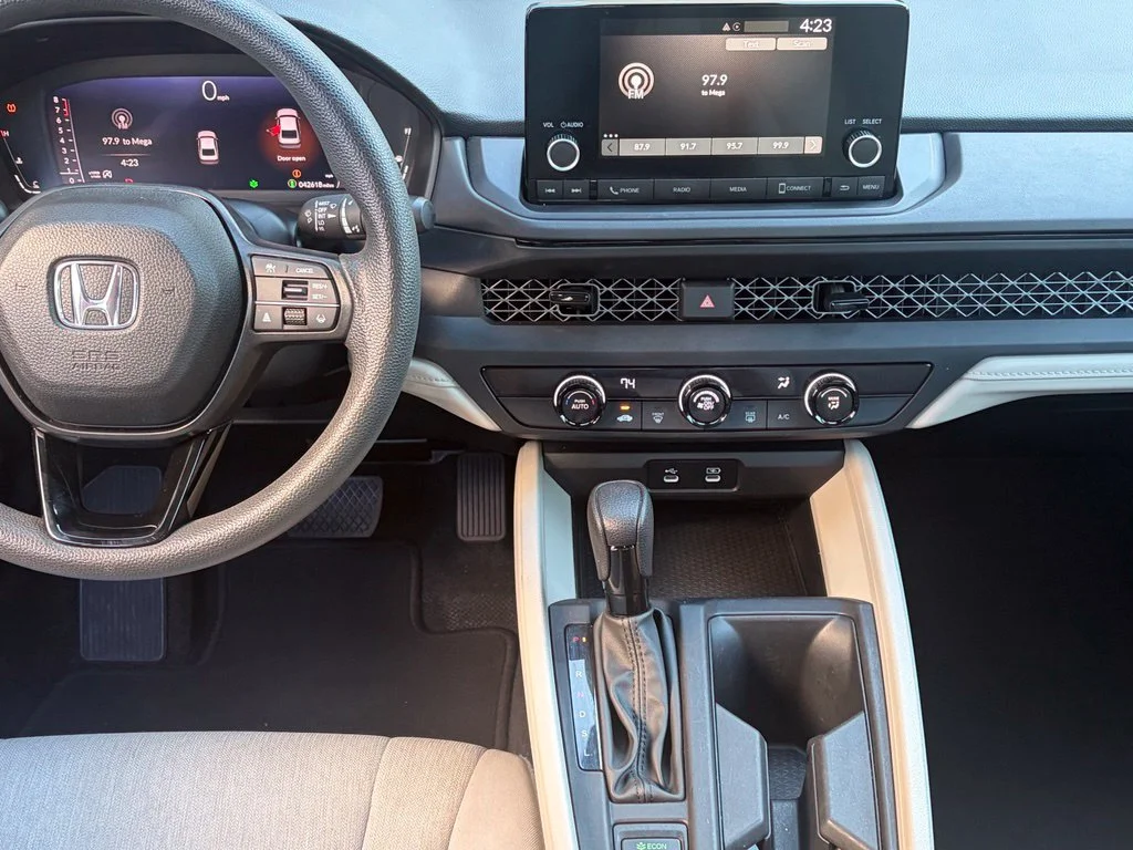 2023 Honda Accord LX - Photo 18