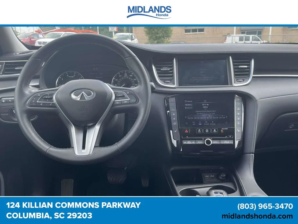 Used 2023 Graphite Shadow INFINITI LUXE image 12