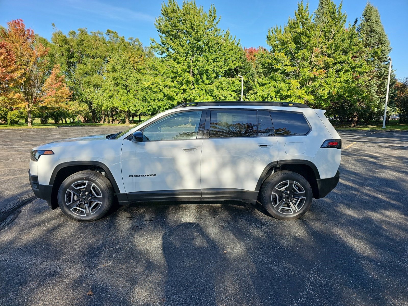 New 2026 Bright White Clearcoat Jeep Limited image 2