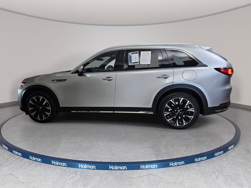 Used 2025 Silver Mazda Premium Plus image 9