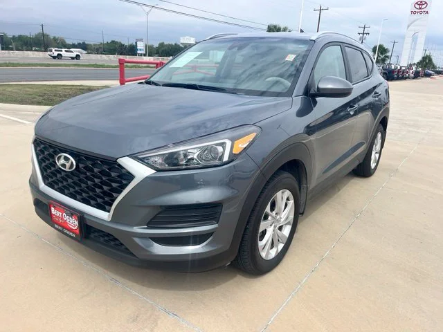 Used 2021 Gray Hyundai Value image 3