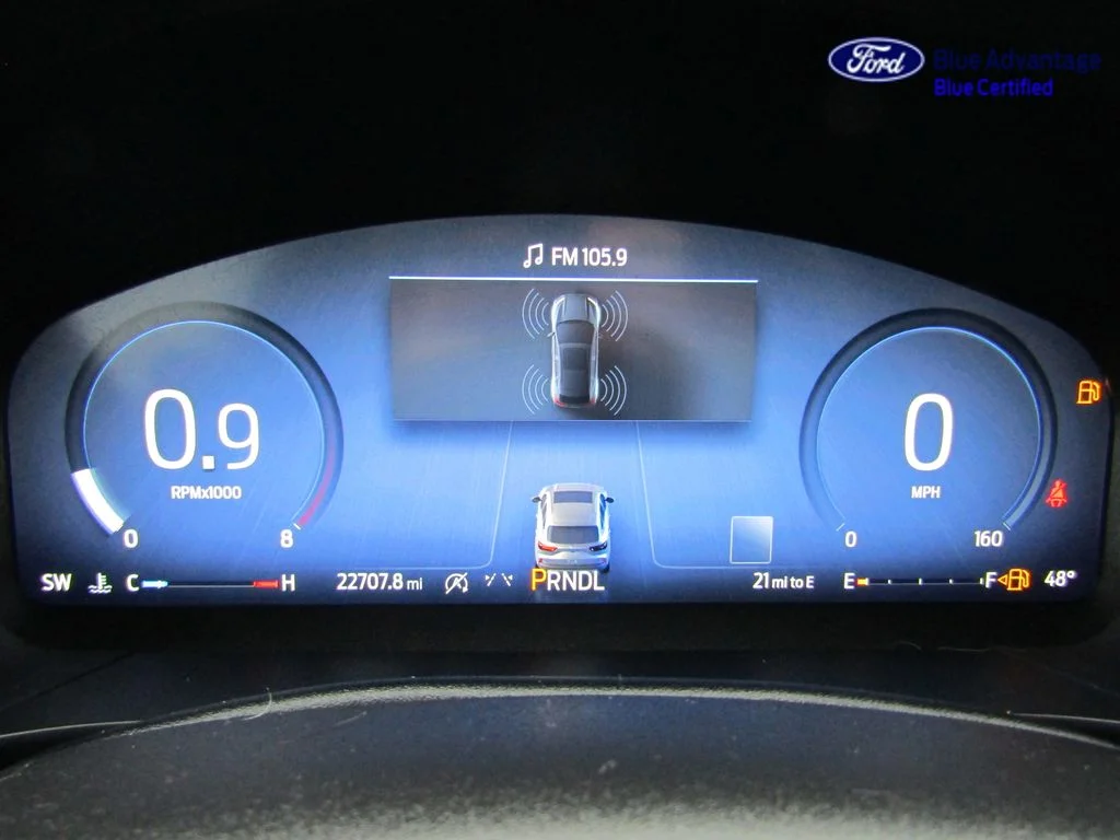 Certified Used 2023 Oxford White Ford ST-Line Select image 34