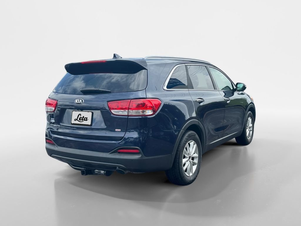 Used 2016 Blue Kia LX image 4